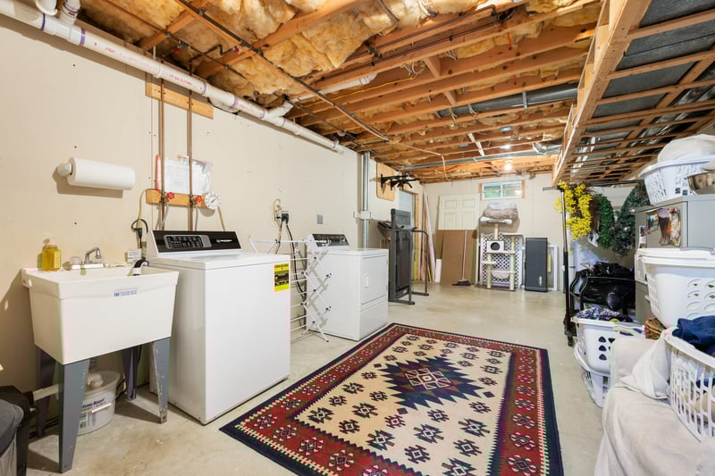 Spacious laundry area