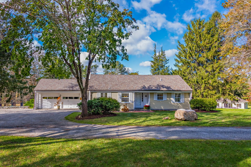 Guest House - 3 Bedroom, 2 Full Bath with Porch and attached 2 car garage.
