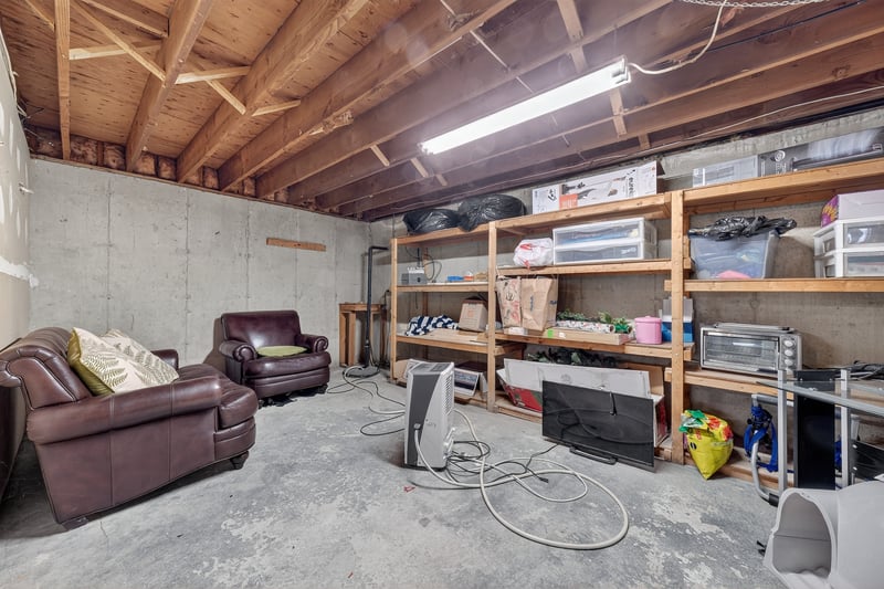 Full Basement with High Ceilings