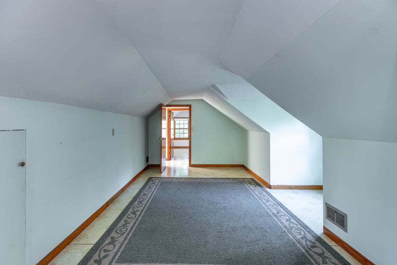 Upstairs Sitting Room adjoining bedroom