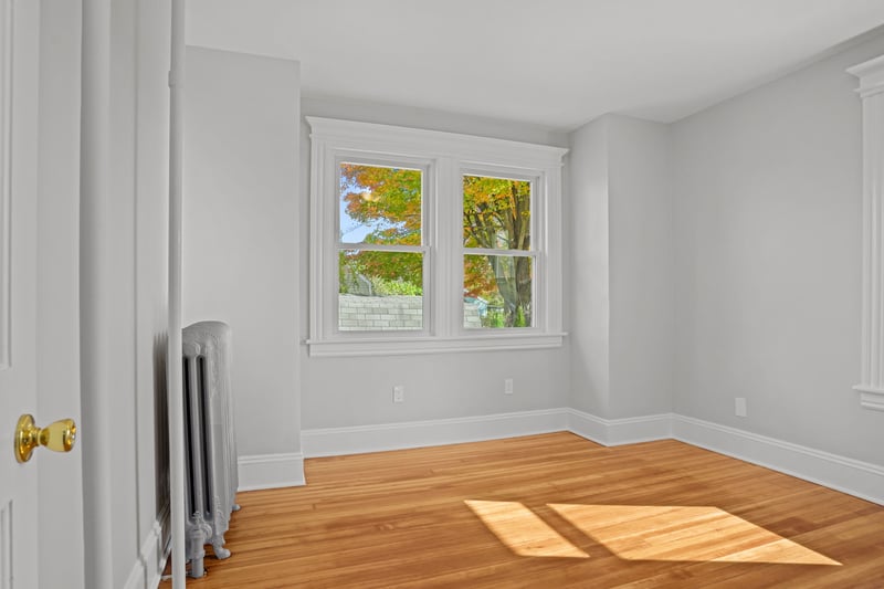 First floor bedroom or office