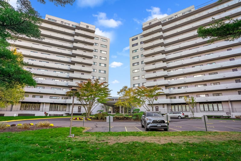 The Inwood is composed of two buildings.