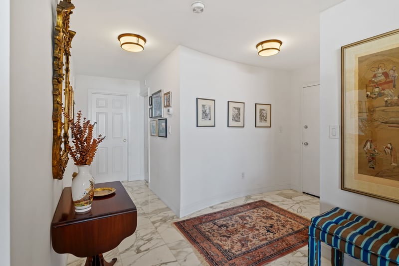 Alternate view of foyer.