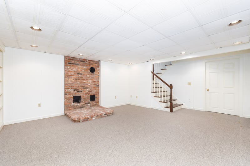 LOWER LEVEL FINISHED