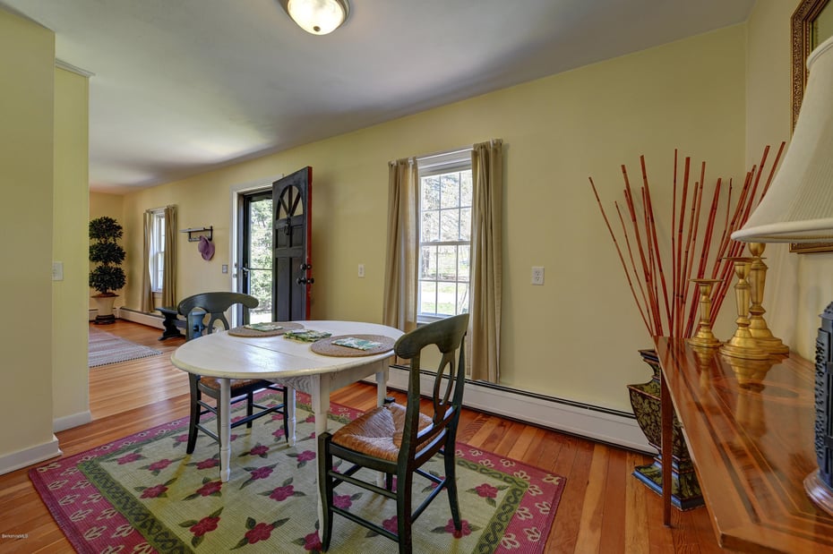 10 Pilgrim St Photo 5