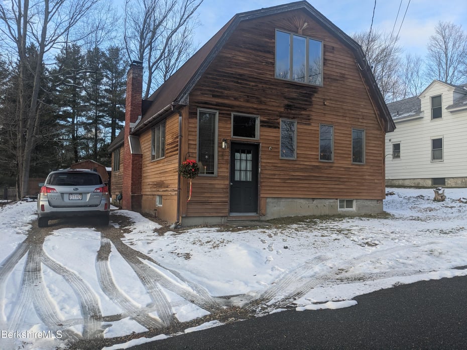 30 Imperial St Photo 1