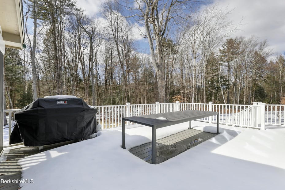 750 Mallard Ln Photo 37