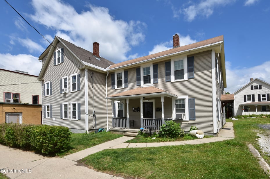 14 East Hoosac St Photo 2