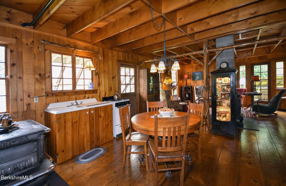 344 Worthington Rd Photo 16