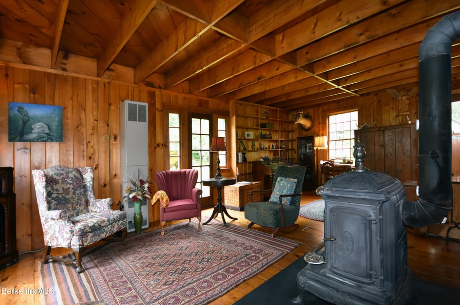 344 Worthington Rd Photo 24