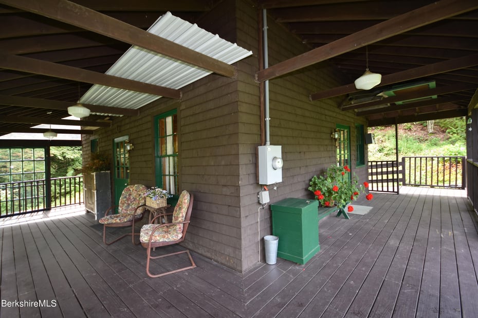344 Worthington Rd Photo 57