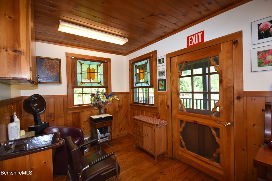 344 Worthington Rd Photo 60