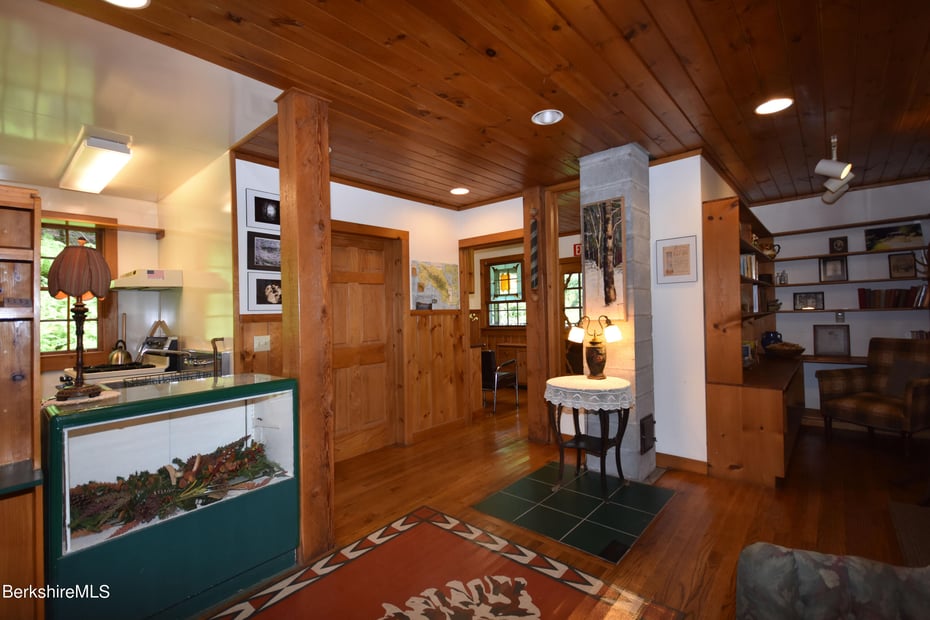 344 Worthington Rd Photo 65