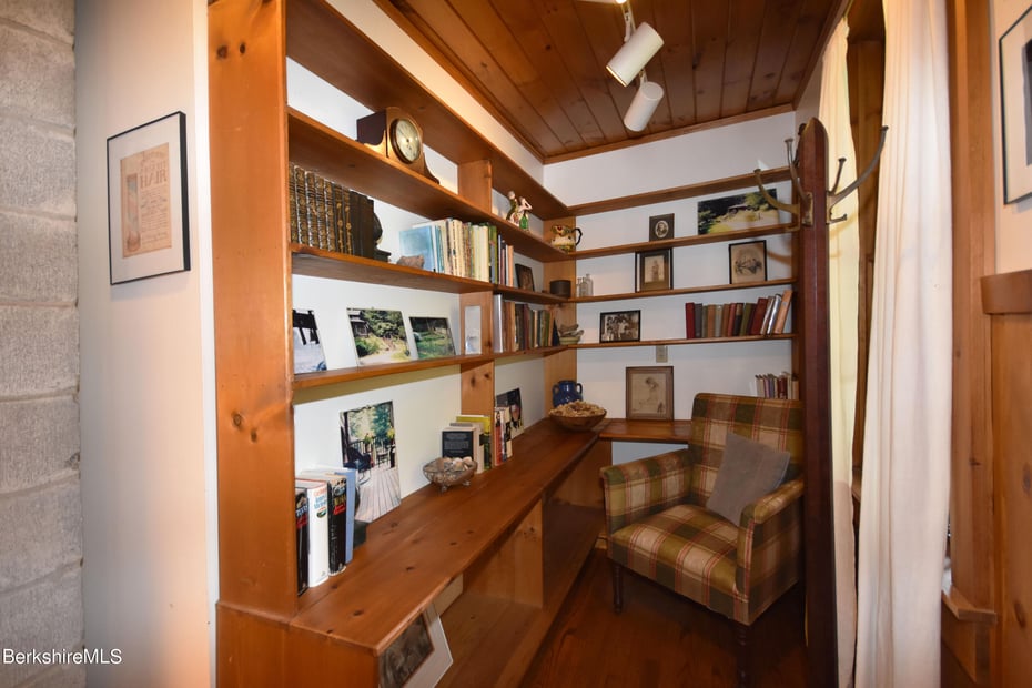 344 Worthington Rd Photo 66