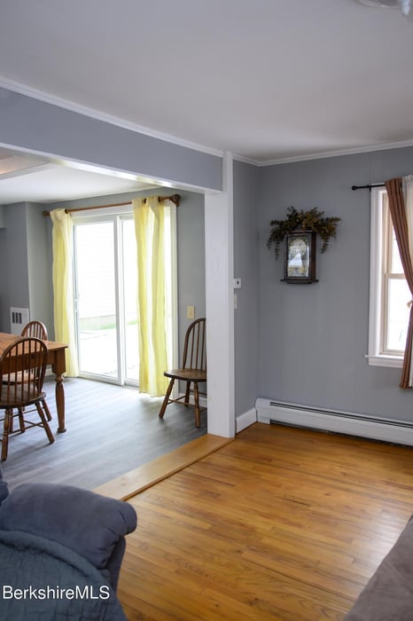 10 Catherine St Photo 13