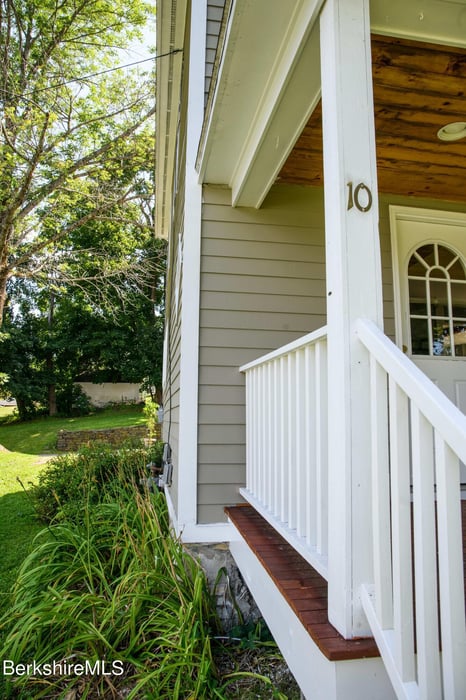 10 Catherine St Photo 27