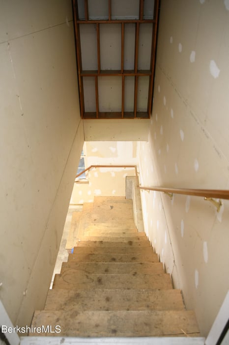 10 Catherine St Photo 38