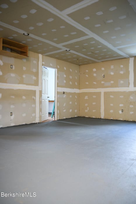 10 Catherine St Photo 42