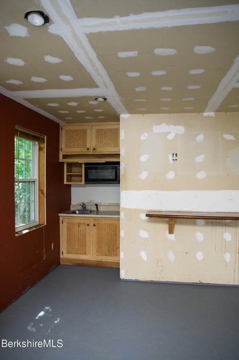 10 Catherine St Photo 44