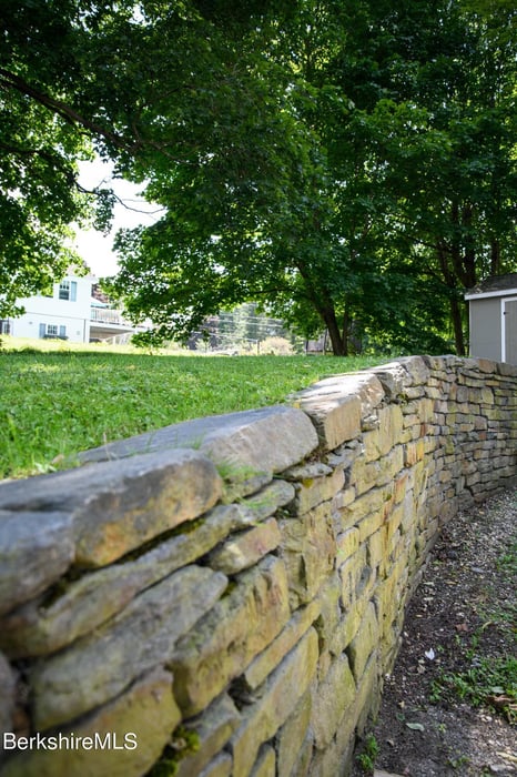 10 Catherine St Photo 54