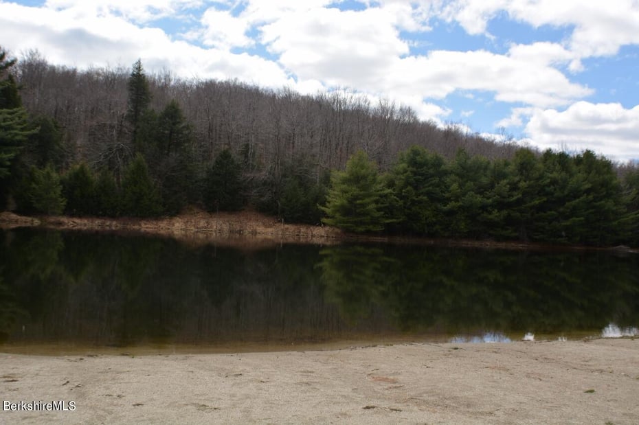 795 Moberg Rd Photo 39