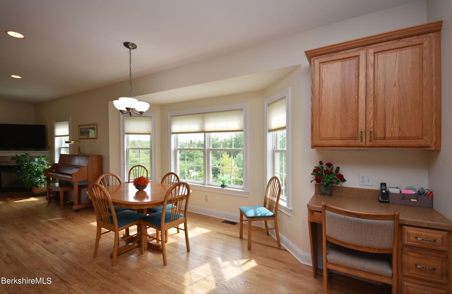 12 Cherry Hill Dr #47 Photo 11