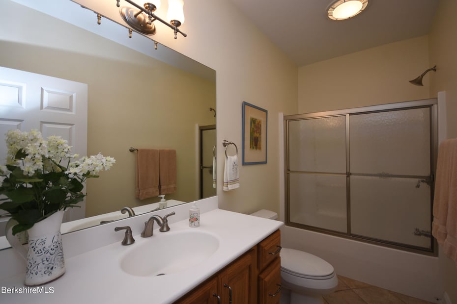 12 Cherry Hill Dr #47 Photo 36