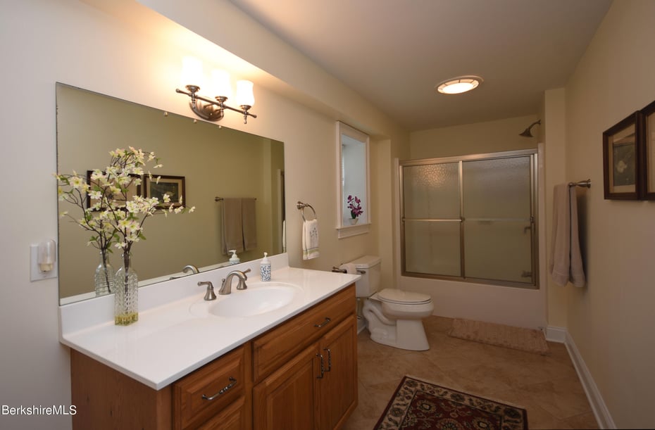 12 Cherry Hill Dr #47 Photo 48