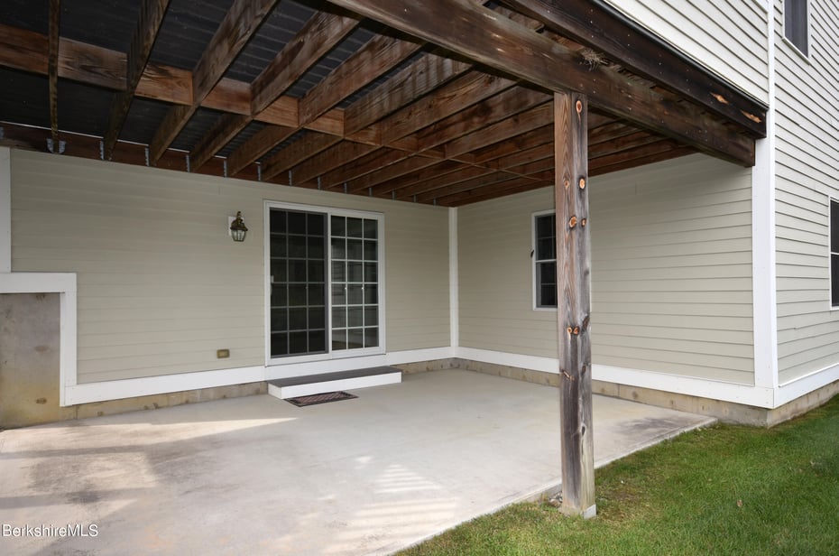 12 Cherry Hill Dr #47 Photo 54