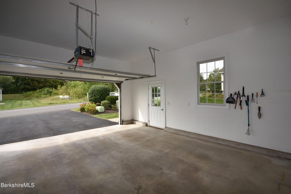 12 Cherry Hill Dr #47 Photo 61