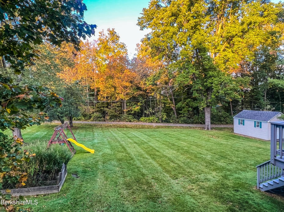 4 Faucett Ln Photo 8