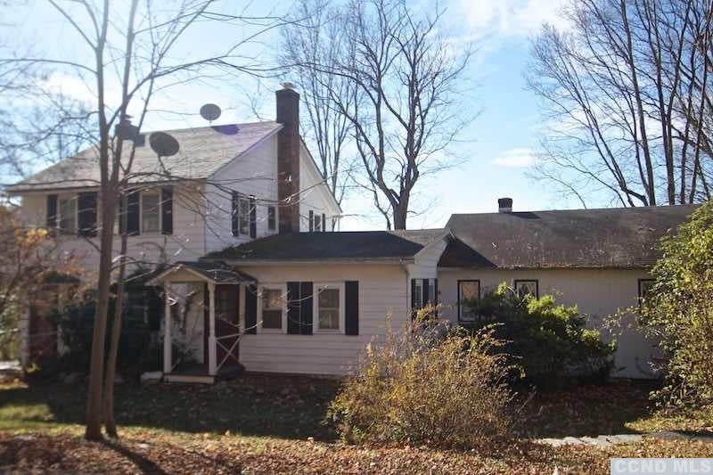 589 Mitchell Photo 1