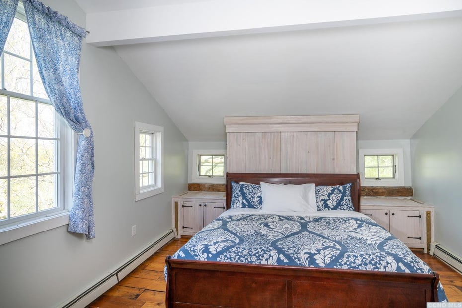 253 253 Carpenter Road Photo 14