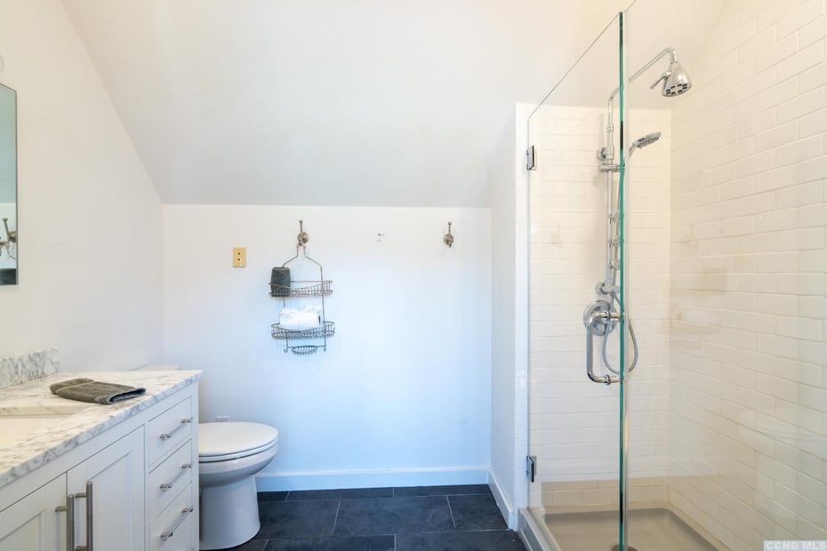 253 253 Carpenter Road Photo 29