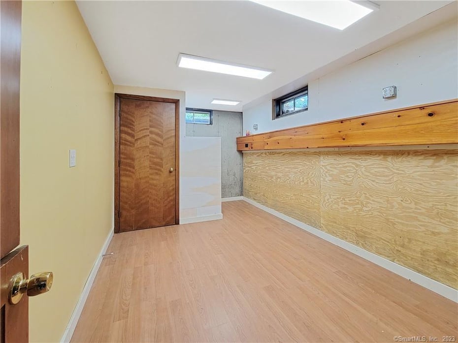 41 Drawbridge Road Photo 38