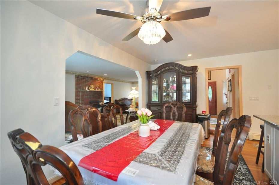168 Watertown Road Photo 5