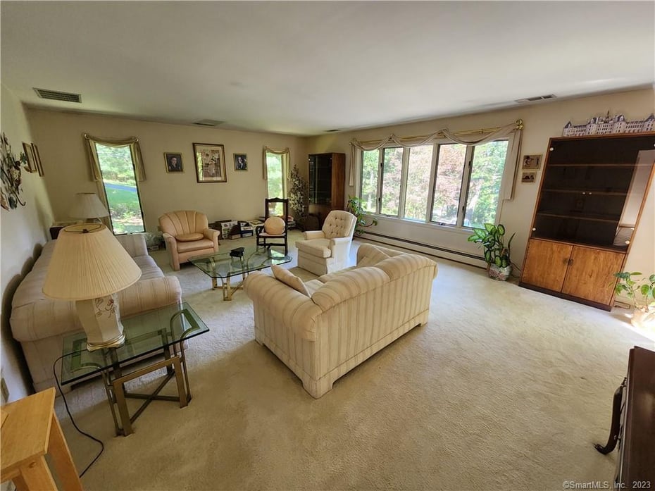 614 Douglas Drive Photo 15