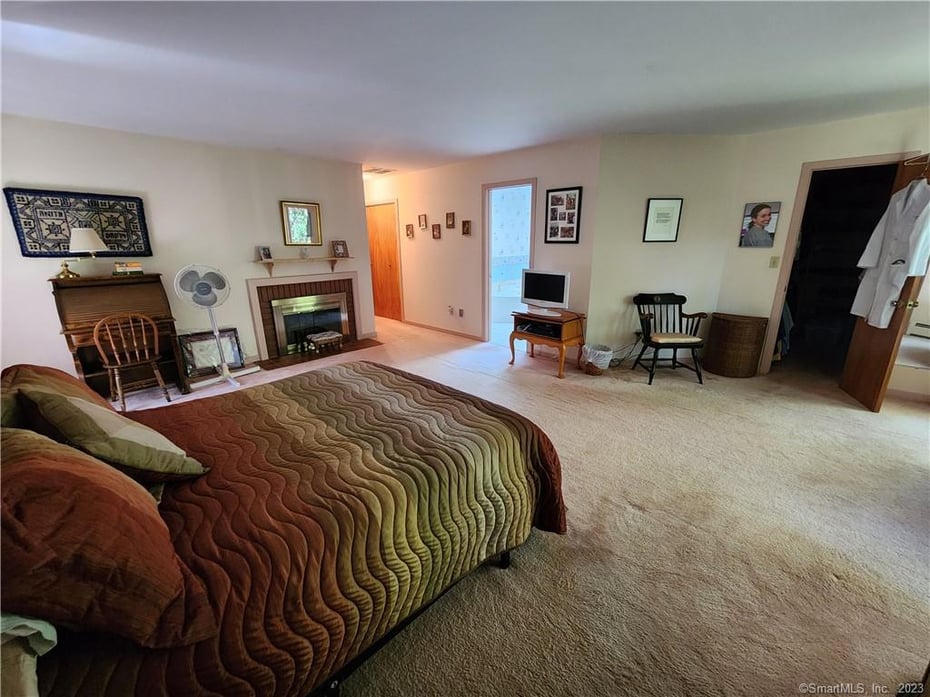 614 Douglas Drive Photo 22