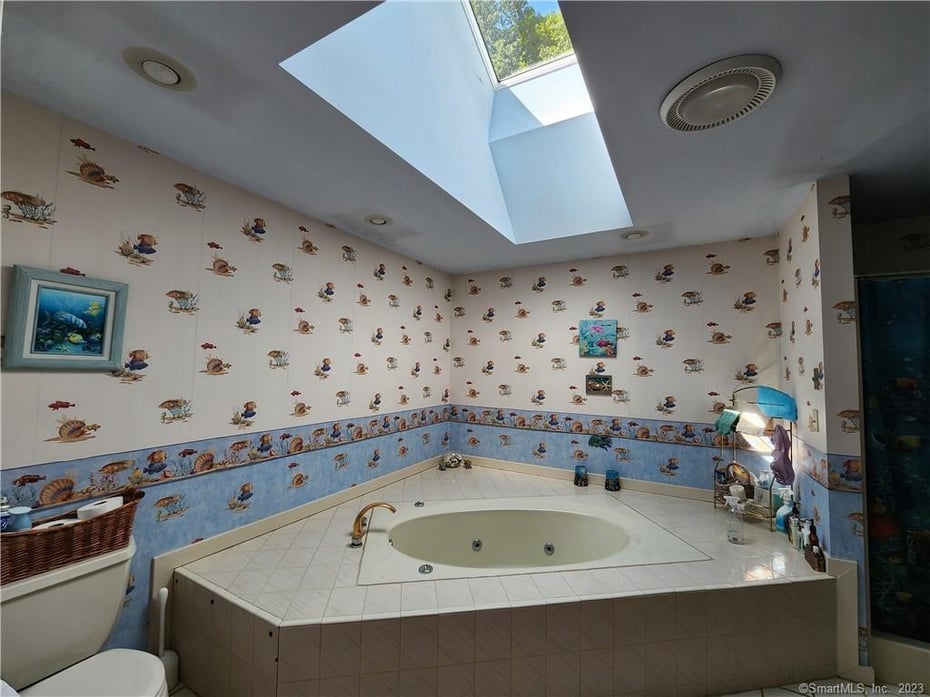 614 Douglas Drive Photo 23