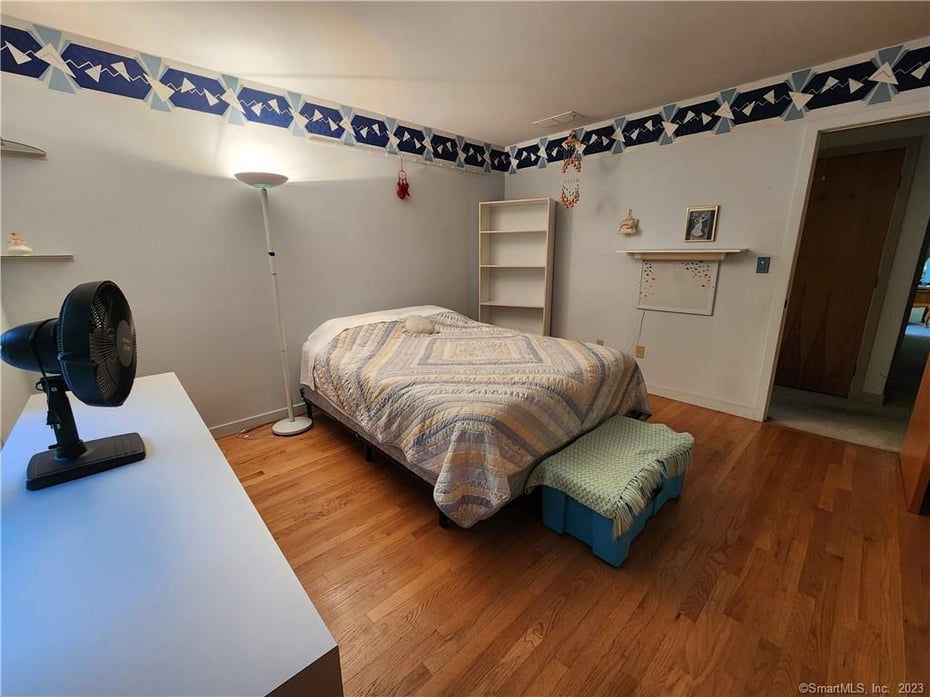 614 Douglas Drive Photo 26