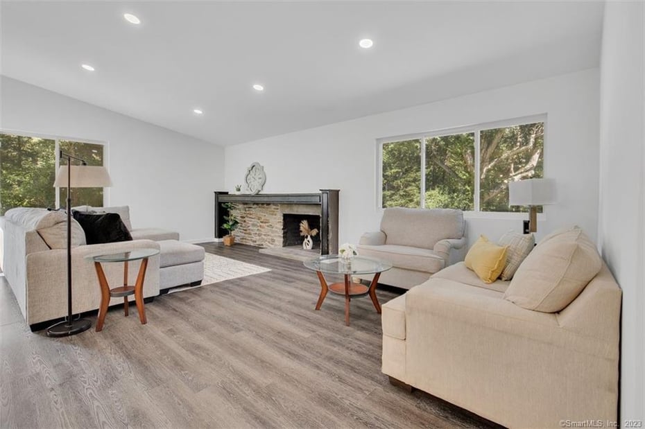 221 Wilson Road Photo 3