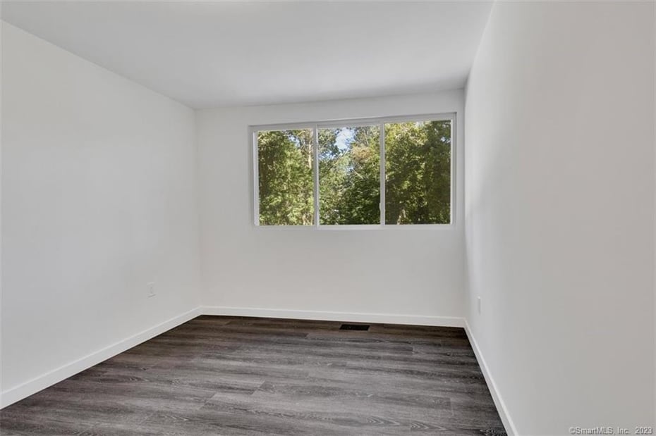 221 Wilson Road Photo 19