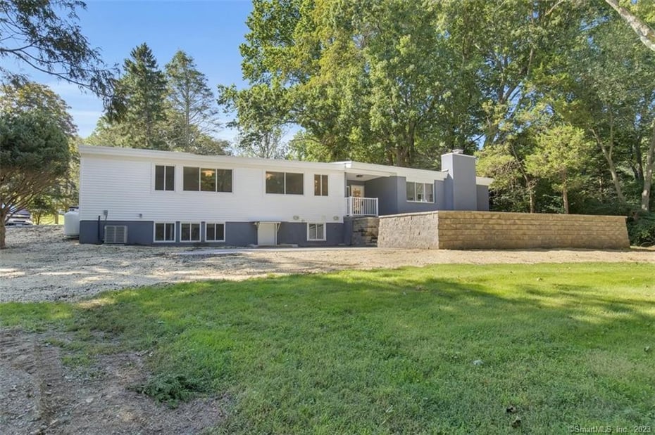 221 Wilson Road Photo 25