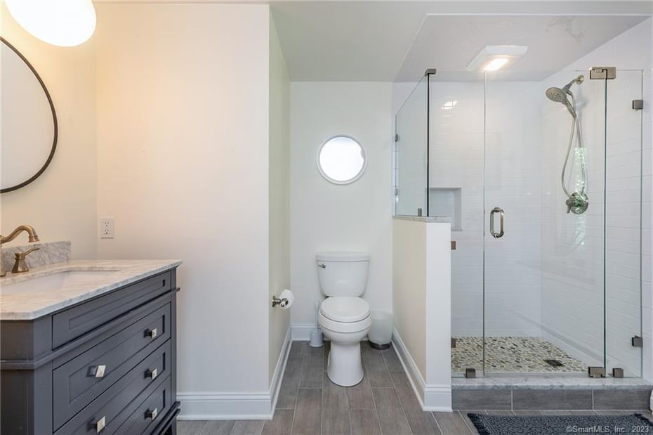27 Trotta Lane Photo 34