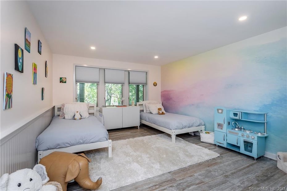 27 Trotta Lane Photo 38