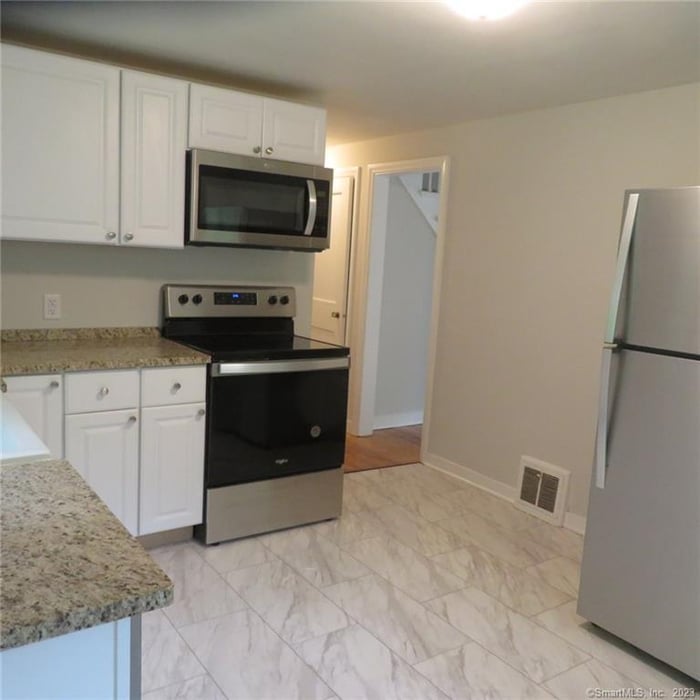 1335 Norfolk Road Photo 2