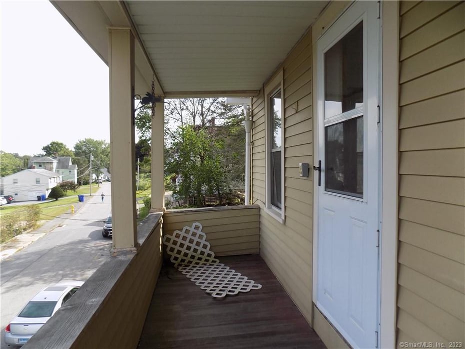 138 Lafayette Street Photo 19