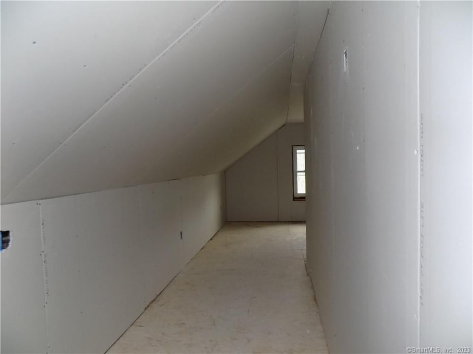 138 Lafayette Street Photo 25
