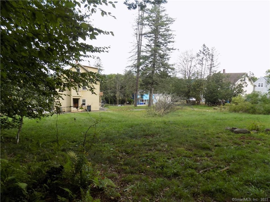138 Lafayette Street Photo 28