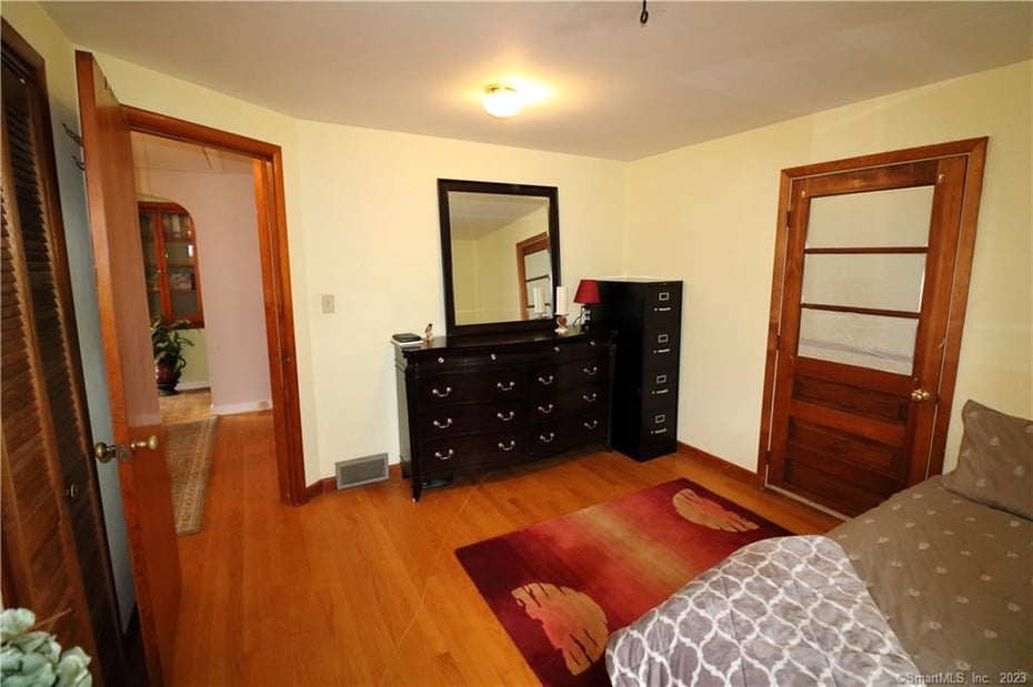 5 Ticonderoga Drive Photo 19